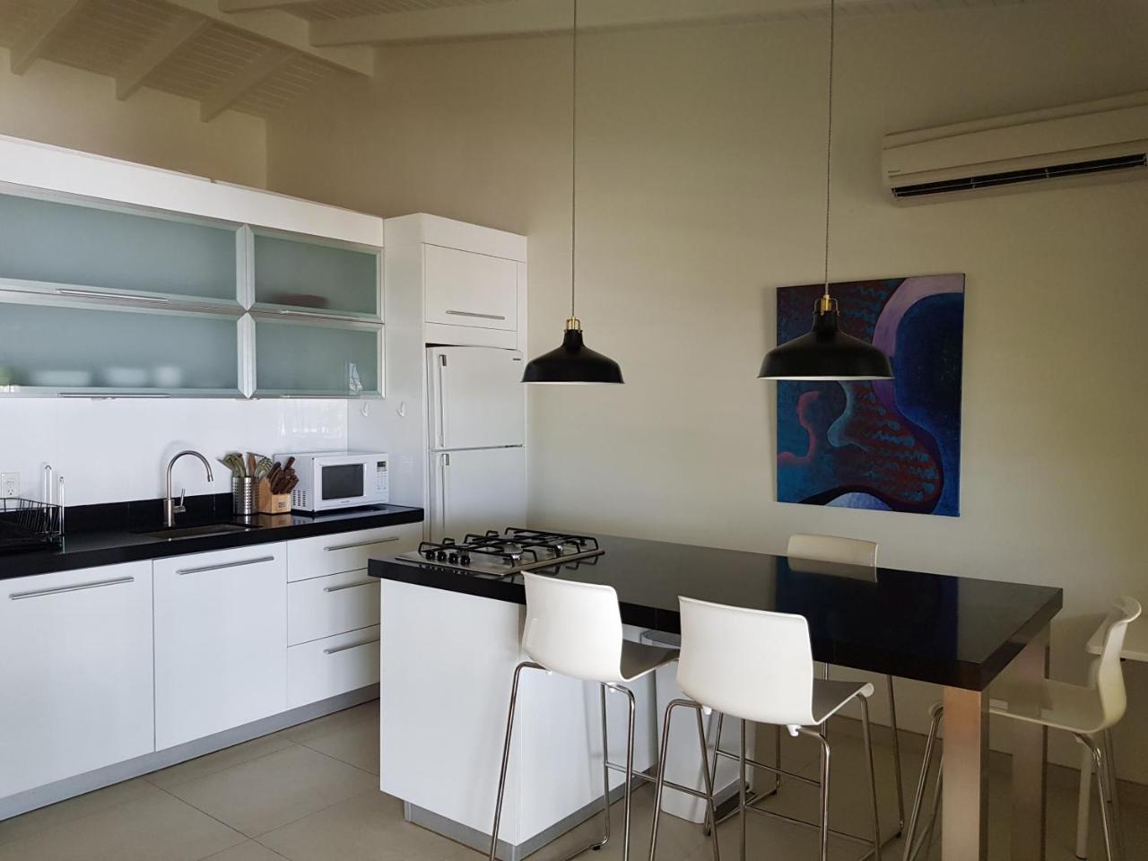 Lagoon Marina Apartments Koolbaai Buitenkant foto